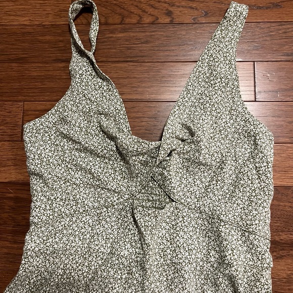 Abercrombie Floral Jumpsuit - Picture 2 of 4